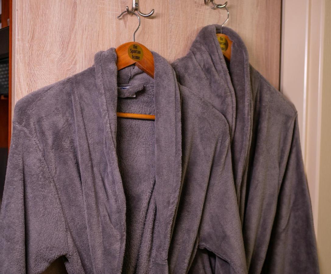 Lycurgus - The Spartan Home Bagian luar foto