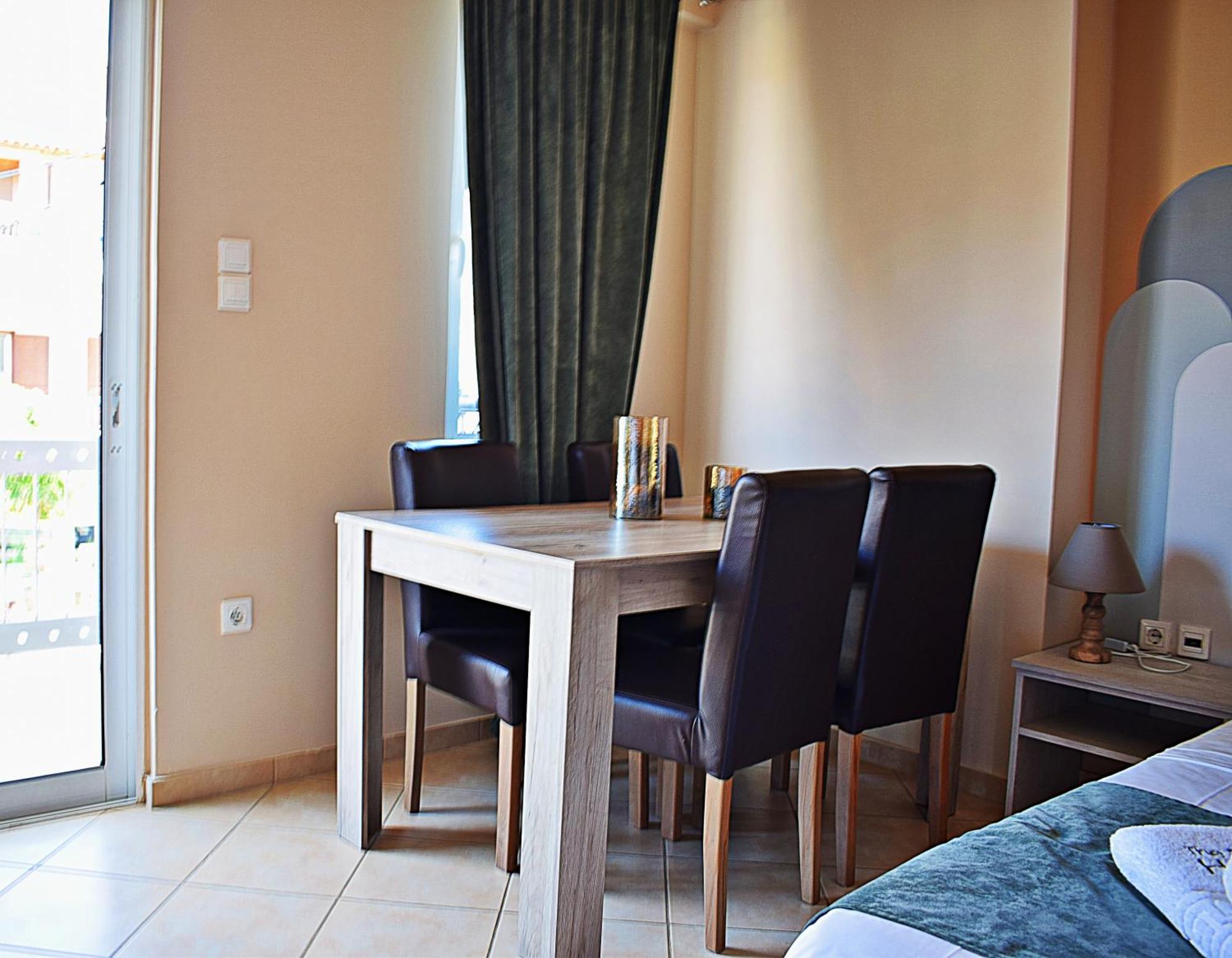 Lycurgus - The Spartan Home Bagian luar foto